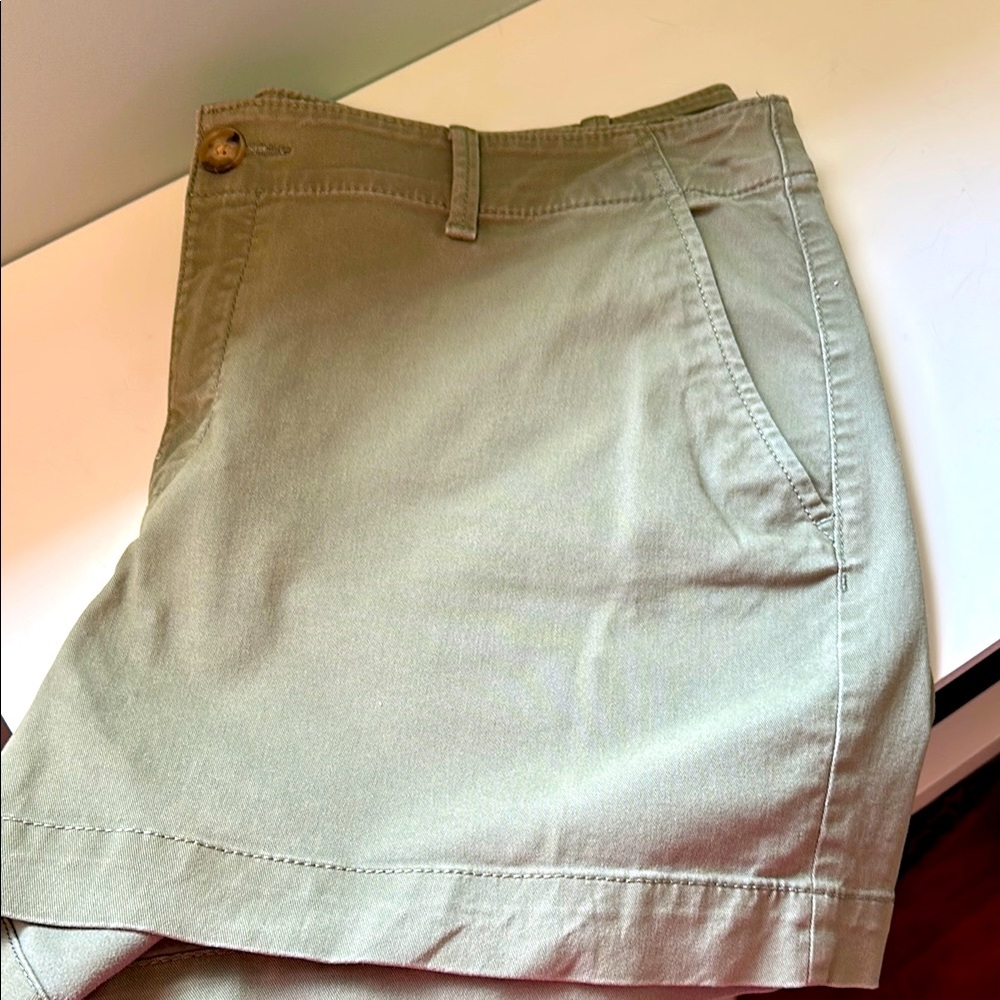Loft 4-Inch Washed Twill Chino Shorts